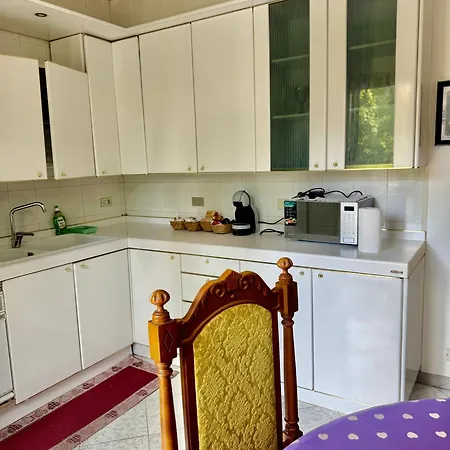 Abir's 3 דירה ונציה